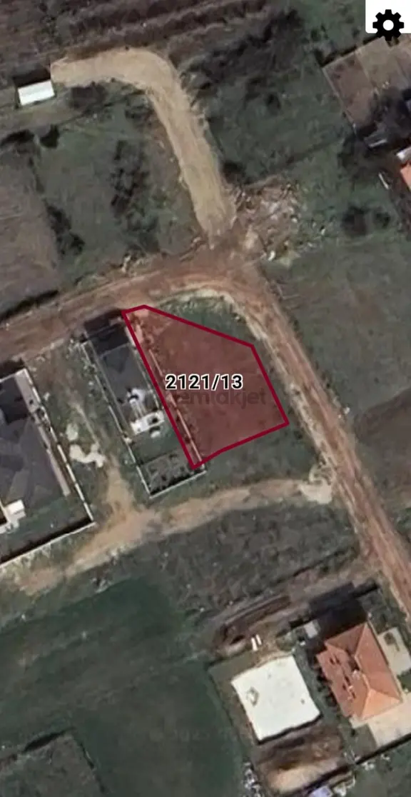 Döşemealtı Kırkgöz Yeniköy'de 558 M2 Satılık İmarlı Arsa 2