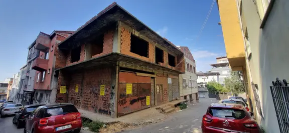 Bursa Yıldırım Güllük De Satılık İmarlı Arsa Ve Bina 1