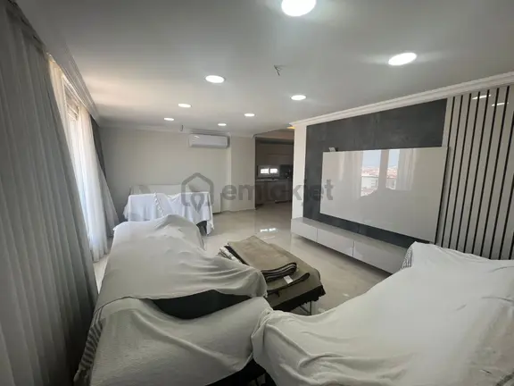 Acil Konak Zafertepe Mahde 2+1 95m2 D.gazlı Asansörlü Full Eşyalı Lüx Daire 2