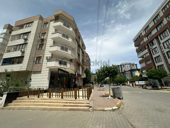 Akev Gayrimenkul'den Şenevlerde Arakat 4+1 Daire 2
