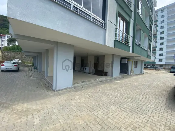 Trabzon Arsin'de Satılık Dükkan 1