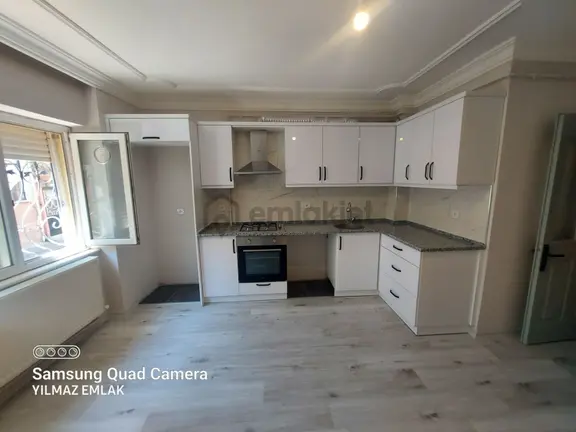 217 Altıntaş Mahallesi Koca Cami Caddesi Üzerinde Doğalgazlı 2 +1 Yüksek Giriş Daire 1