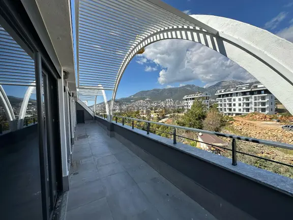 Baha'dan Alanya Da Doğa Manzaralı Lüks 4+1 Daire 2