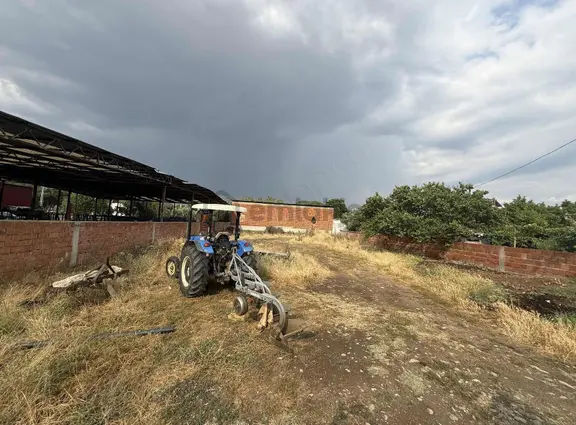 Pek Emlaktan Tire Gökçen De Güzey Yerde Satılık Arsa 1