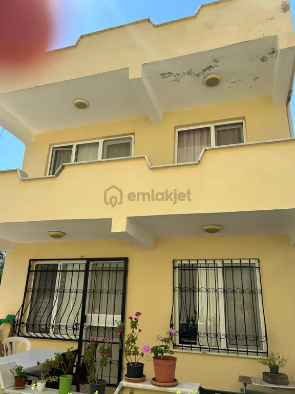 Çanakkale Ayvacık Küçükkuyuda Tanrıverdi Gayrimenkul'den Satılık Trıpleks Villa 1