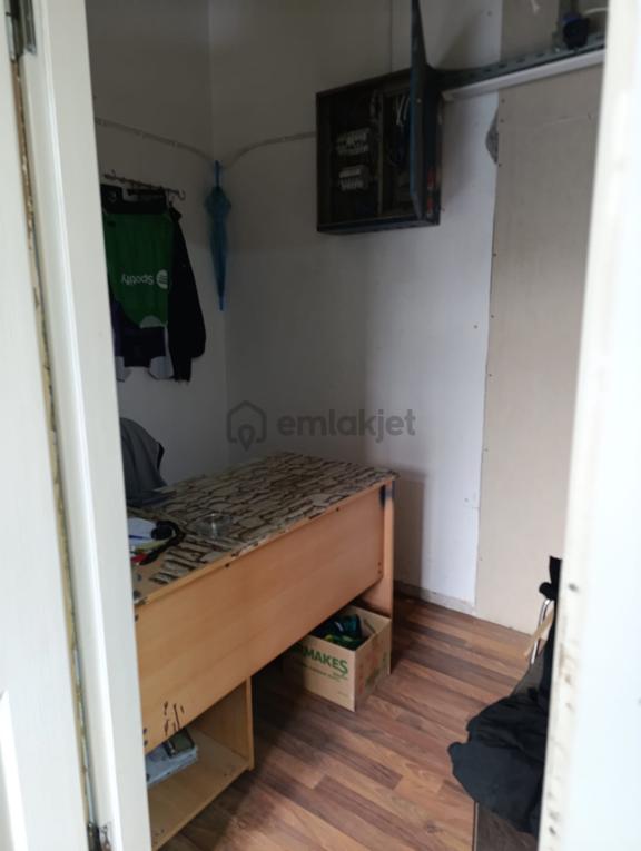 Es Emlaktan Satılık Dükkan 2