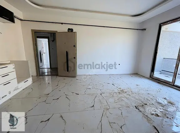 Hastsne Komşu Ara Kat Son Daireler Yeni Bina Yüksek Kira 2