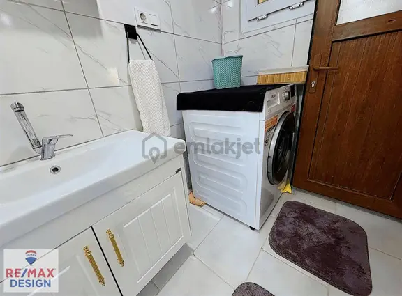 Remax Design Den Hacıoğlunda Masrafsız Satılık Müstakil Ev 1