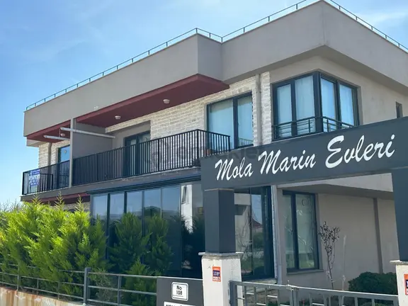 Çanakkale Kepez Sahilde Boğaz Manzaralı Ve Bahçeli Satılık 2+1 2