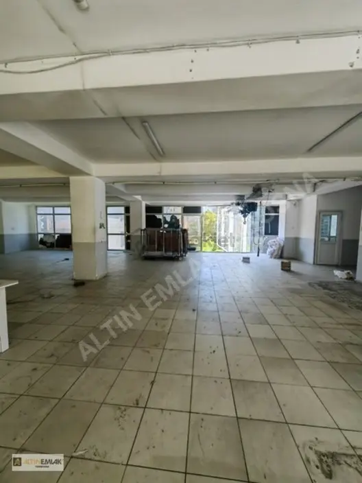 Bağcılar 15 Temmuz Da Kiralık 240 M2 Kullanışlı İşyeri Dükkan 1