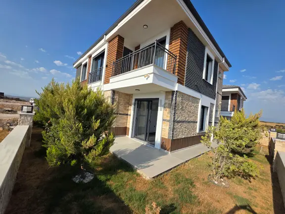 🏡 – Didim Hısar Mahallesi’nde Deniz Manzaralı 2 Katlı Lüks Müstakil Villa 🏡 1
