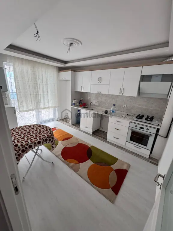 Feridunçelik'te Ada Gross Akbaba Avm Yakını Düzlükte 3+1 130 M2 Satılık Daire !! 1