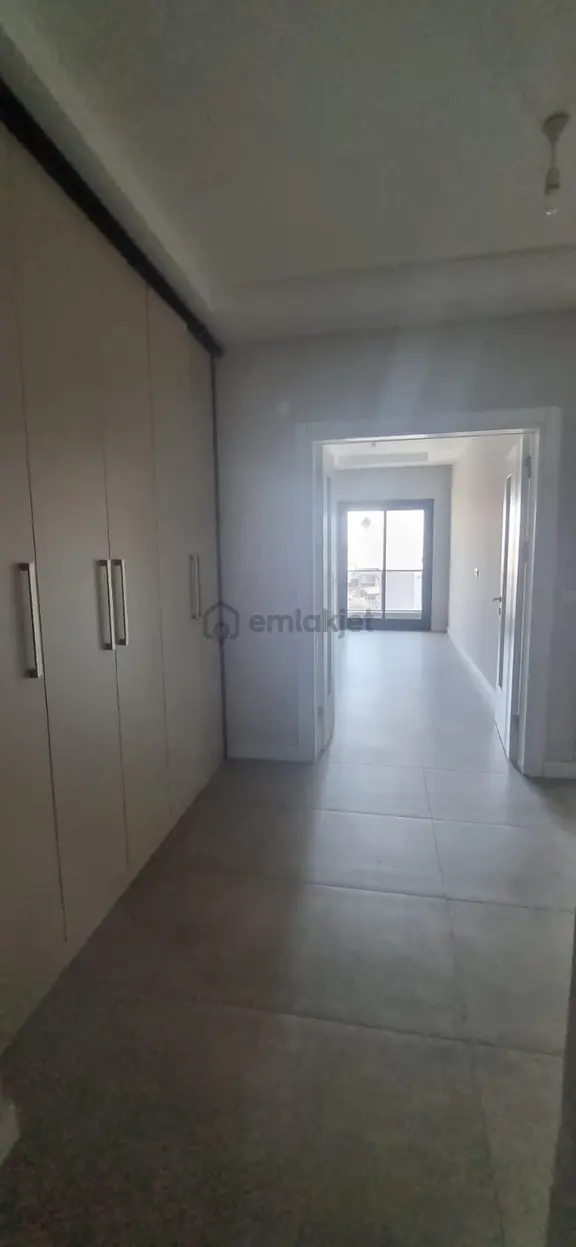 Tombul Emlaktan Yeşil Mahallede 3+1 Kiralık Daire 2