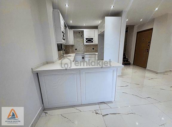Ayvalık Altınova İskele Denize 350mtre Sıfır Müstakil Villa 2