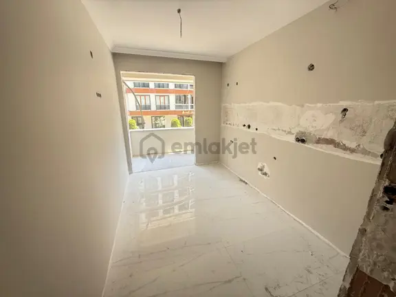 Barış'tan Tepeüstün'de Site İçerisinde Kapalı Otoparklı Lüks 2+1 1