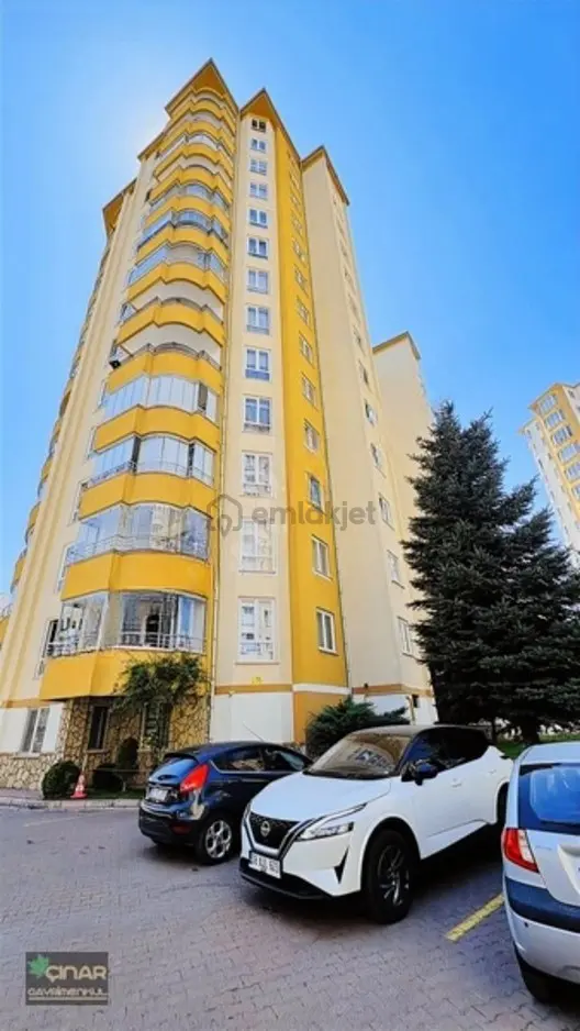 Talas Bahçelievler'de Satılık 3+1 Daire, 140m²efekent Sitesi'nde 1