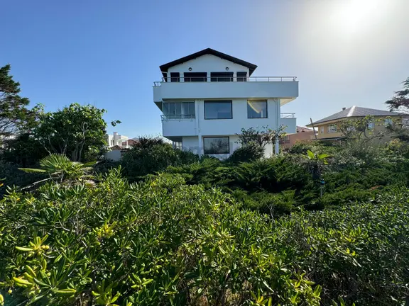 Alandere Mahallesinde Denize Sıfır 4+1 Villa 2