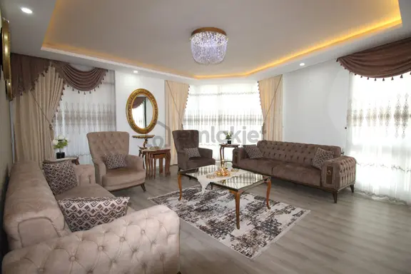 Retro’dan Yenişehirin Kalbinde Tarz Ve Şık Konsept 3+1 2
