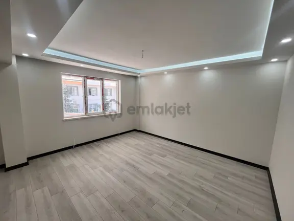 Battalgazi'de Kat Konumunda Sıfır 3+1 Kilerli Satılık Daire !! 2