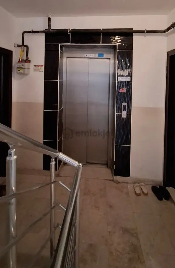 Aysonuna Kadar Geçerli Eslem Gayrimenkulden Gökmedrese Civarında 3+1 Satılık Daire/ofis 2