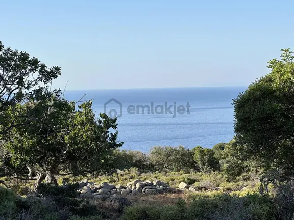 İmroz Emlak'tan Tepeköy'de Deniz Manzaralı 1.093 M2 Tarla 1