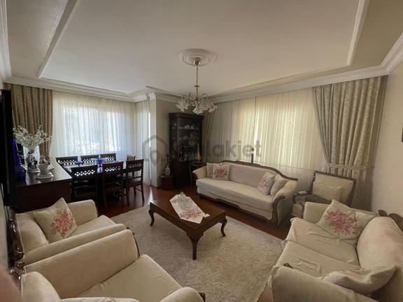 Aydınevler Maltepe Satılık 200m² 4+2 Dubleks Eşyalı 1