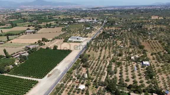 Tire – Selçuk Yolu Üzerinde Fırsat Bahçe! 2