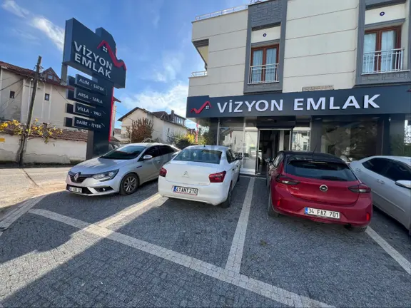 Vizyon Emlak'tan Bayramoğlun'da 400 M2 Villa İmarlı Arsa 2