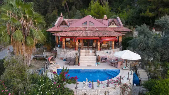 Stop’tan Faralya’da Full Deniz Manzaralı Müstakil Villa 2