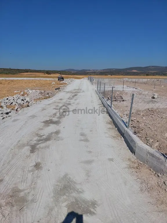 İzmir Bergama Zeytindağ'da Denize Yakın 187m2 Arsa 2