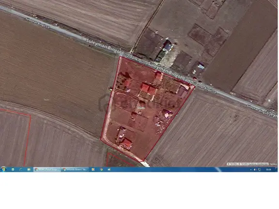 Çatalca İzzettinde 1.054 M2 Arsalı 6 Yıllık Meyve Ağaçları Olan Müstakil Ev 2