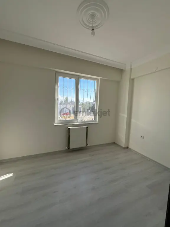 Öz Gaye Emlaktan Develi Aşık Seyrani Mahallesinde Satılık Sıfır Daire 2