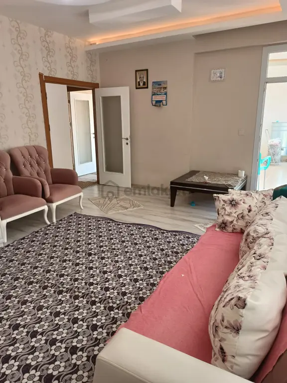 Hızlı 21 Gayrimenkulden Bağcılar Ahmet Kaya Cad Satılık 3+1 Daire 1