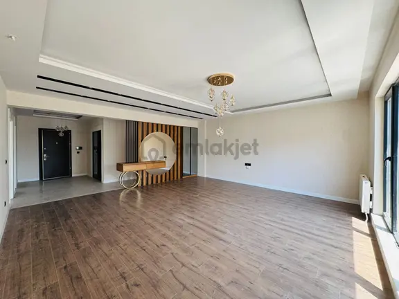 Keçiören Yozgat Bulvarına Cephe Sıfır 4+1 Bulvar Manzaralı 2