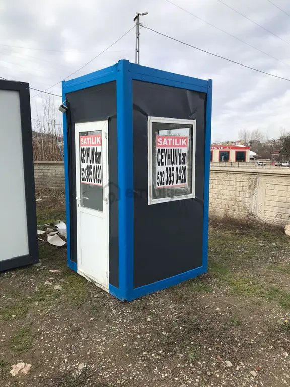 Satılık İkinci El 150 Cm* 150 Cm Ebatında 4 Tarafı Açılır Pencereli Güvenlik Kabini 1