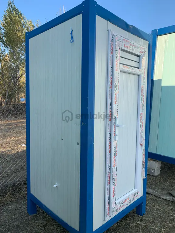 Satılık 150 Cm * 150 Cm Ebatında Sıfır Alaturka Wc + Lavabo 2