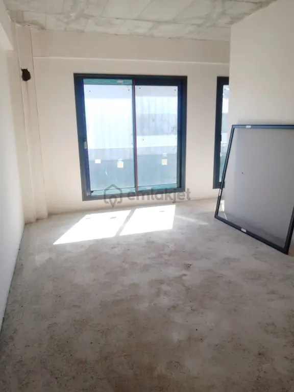 Şirinköyde Doğa Manzaralı Satılık Havuzlu Villa 2