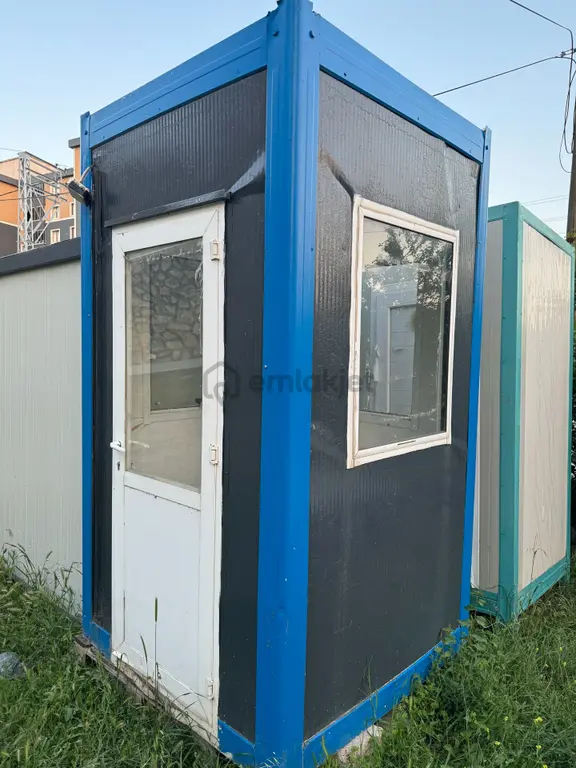 Satılık İkinci El 150 Cm* 150 Cm Ebatında 4 Tarafı Açılır Pencereli Güvenlik Kabini 2