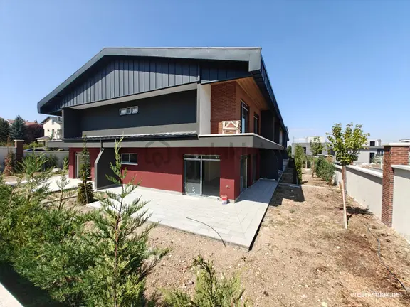 Ankara Çankaya Çayyolu İlko Da Satılık Bahçe Dubleks 2+1 Daire 1