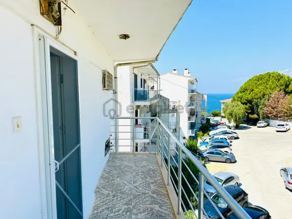 Denize Sıfır Seçkin Sitesinde Deniz Manzaralı 2+1 Daire Satılık 2