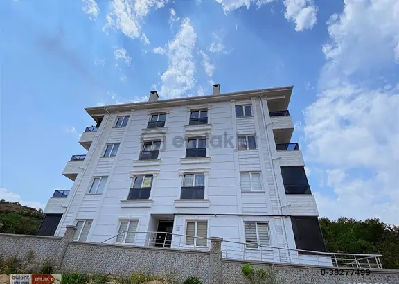 15 Temmuz Mah. 'de İçinde Kiracısı Hazır Satılık 2+1 1