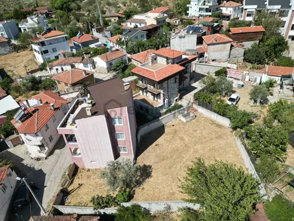 Akçay Poyraz Gayrmenkul'den Çamlıbel'de Satılık Arsa 2