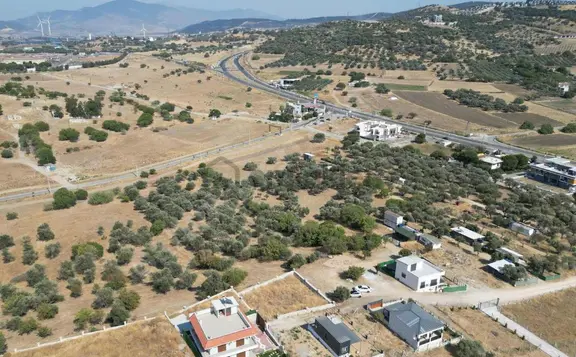 Aliağa Çakmaklı'da Sahile 400 Metre , Sarı Alan İçersin'de Tarla 2