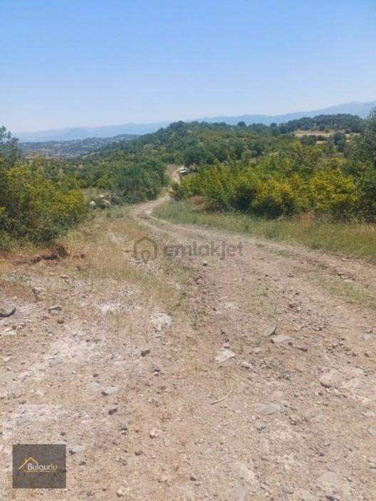 Bigadiç İlçe Merkezine Çok Yakın Uygun Arazi. 2