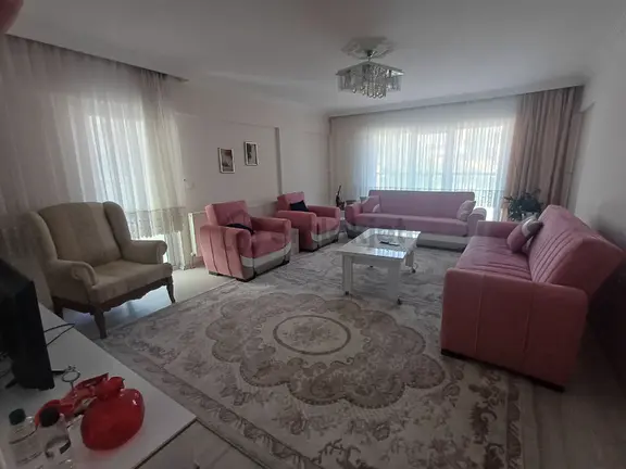 Asansörlü Yalıtımlı Satılık 3+1daire 2