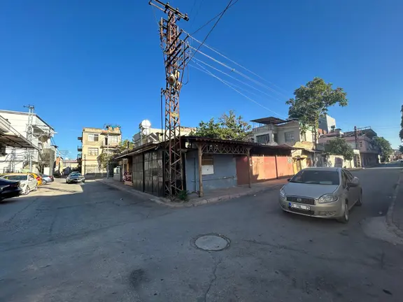İstiklal Mah.merkezde 342 M2 Arsa İçerisinde Satılık Müstakil Ev 1