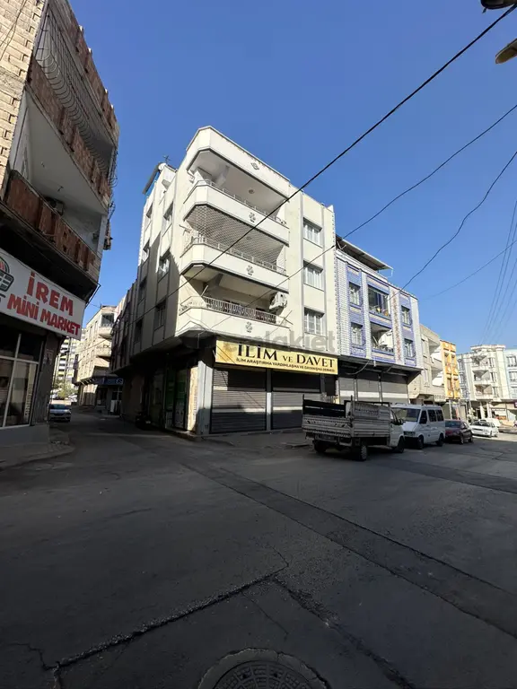 M Çiçek Gyo’dan Ana Cadde Üzerinde Satlık Bina 1