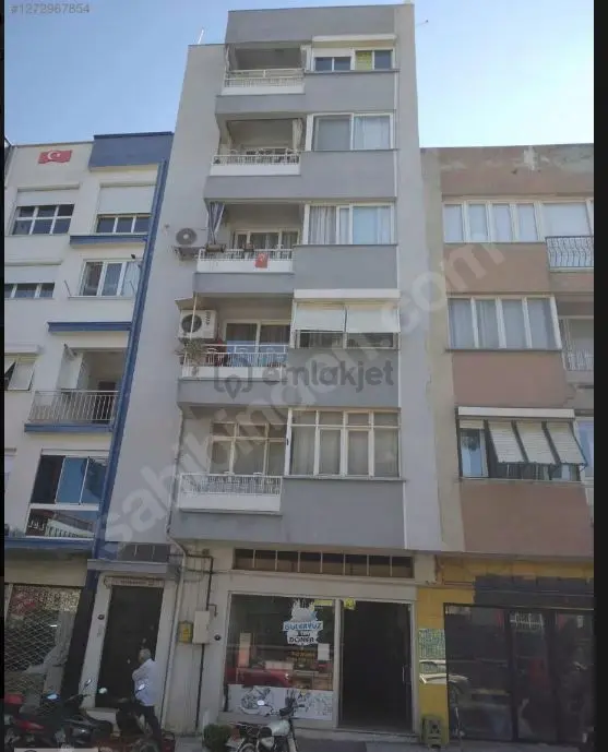Çarşı İçerisinde 3+1 Ara Kat Doğalgazlı Daire 1