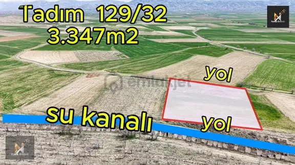 *nova* Tadım Köyünde İki Tarafı Yol Olan 3.347m2 Satılık Tarla 1