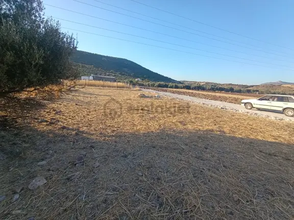 Foça Bahçecik Mevkiinde Satılık Pay Mülkiyetli Arsalar 1